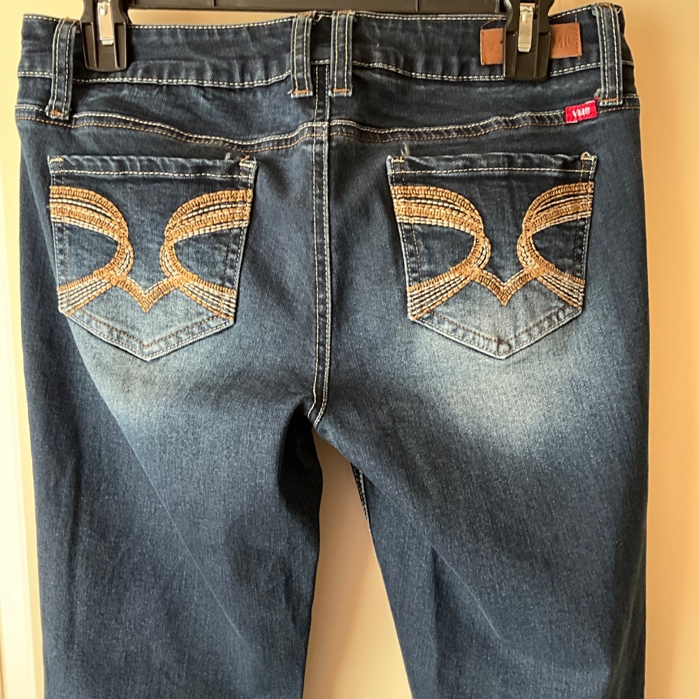 YMI Distressed Jeans size 9 - Picture 8 of 15